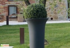 Pot De Fleurs En Polyéthylène Flos – Ø 58 X 100 Cm -Garantia Boutique jardiniere grise
